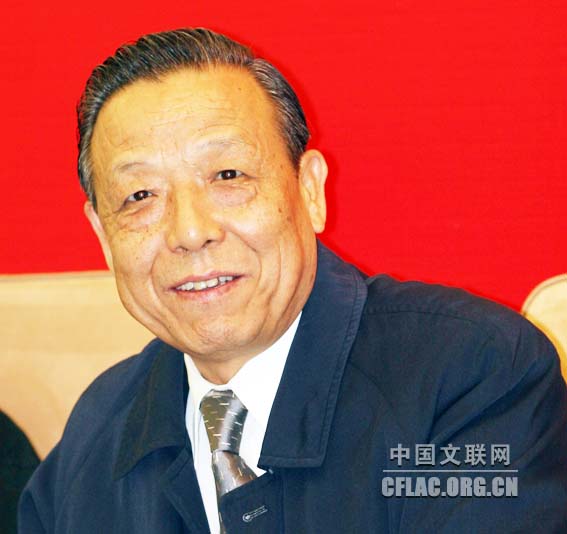 组图:纪念周扬诞辰一百周年座谈会在京举行